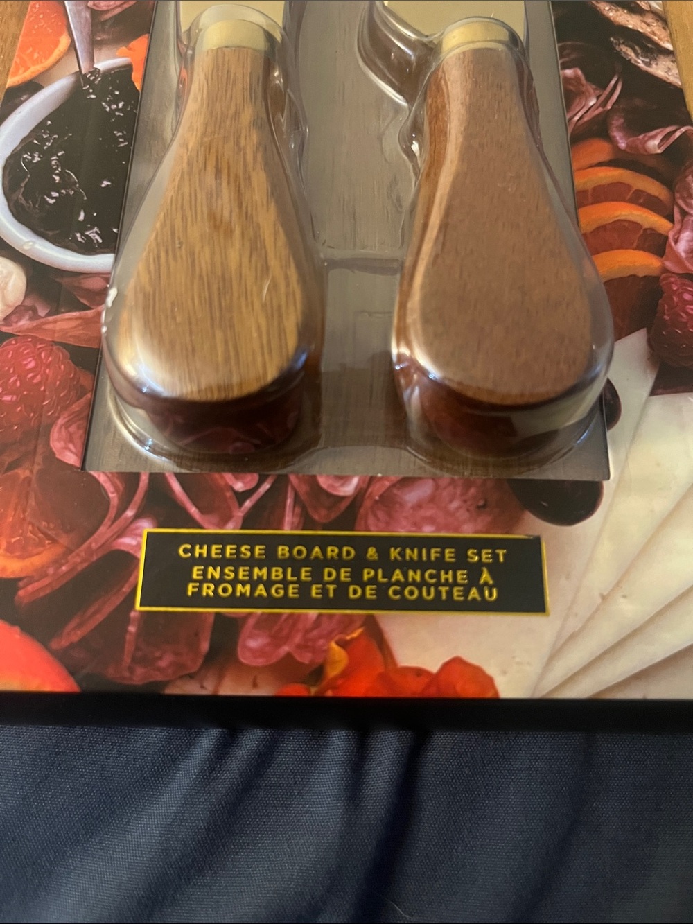 Entertainer Premium Collection Cheese Board & Knife Set - Picture 3 of 5